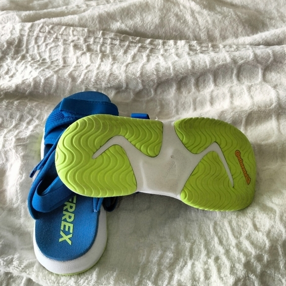 Adidas Terrex Sumra Sandals - Picture 4 of 6